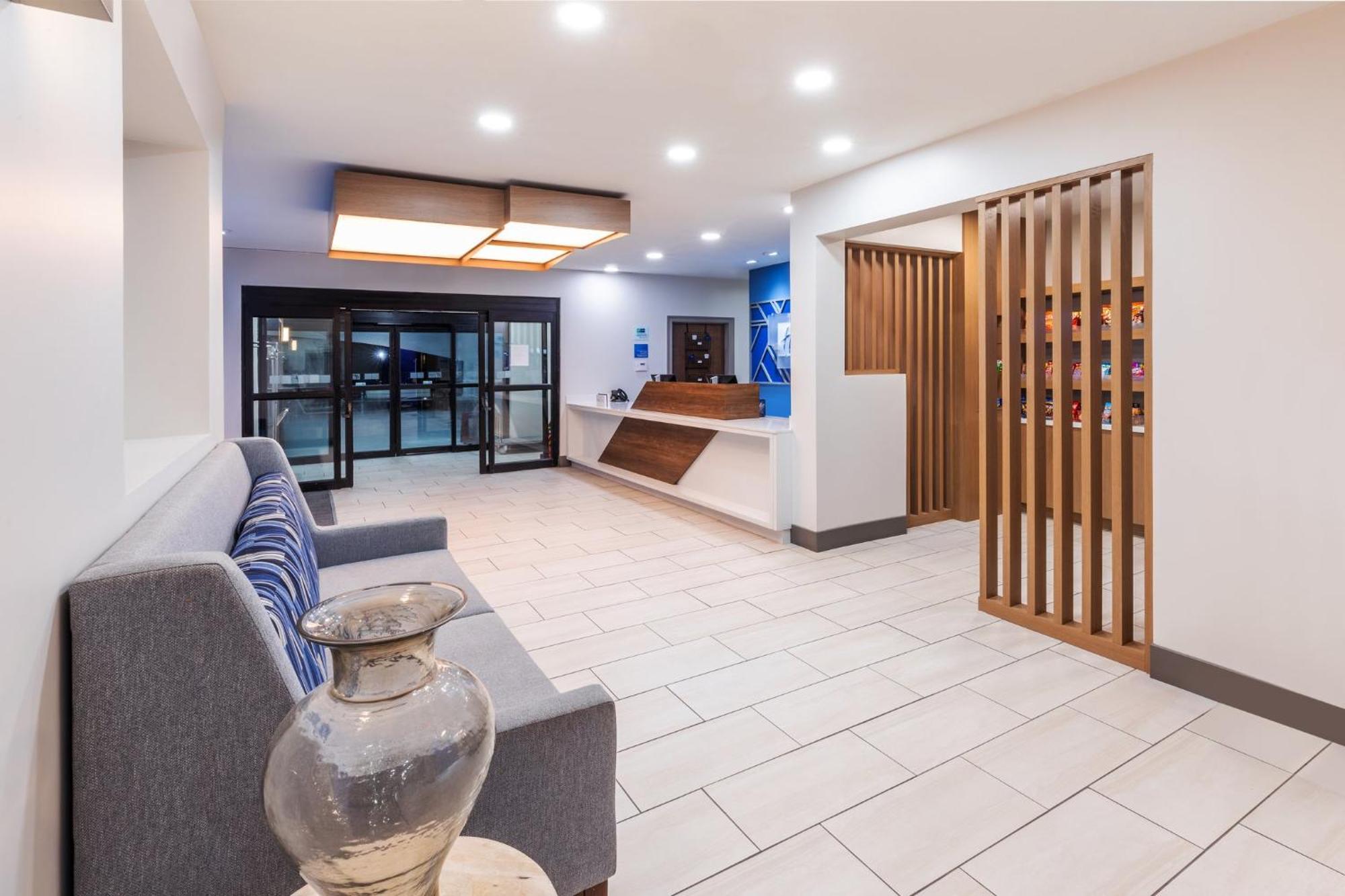 Holiday Inn Express Harvey-Marrero By Ihg Εξωτερικό φωτογραφία